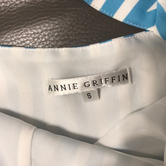 ❌SOLD❌Annie Griffin Dress - Picture 4 of 4